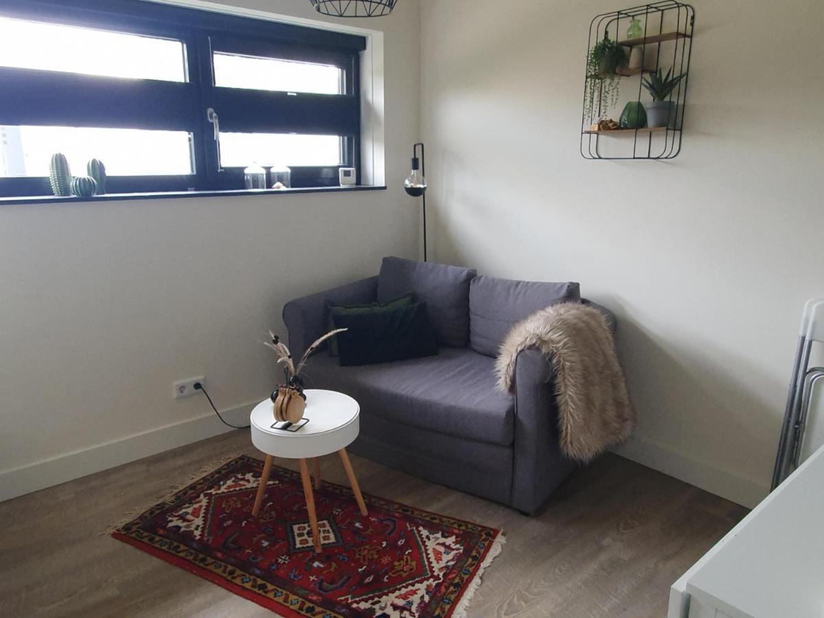 Een Klein Appartementje Zonder Keuken In Het Centrum Sleep At Hamtingh'S Hilvarenbeek Luaran gambar